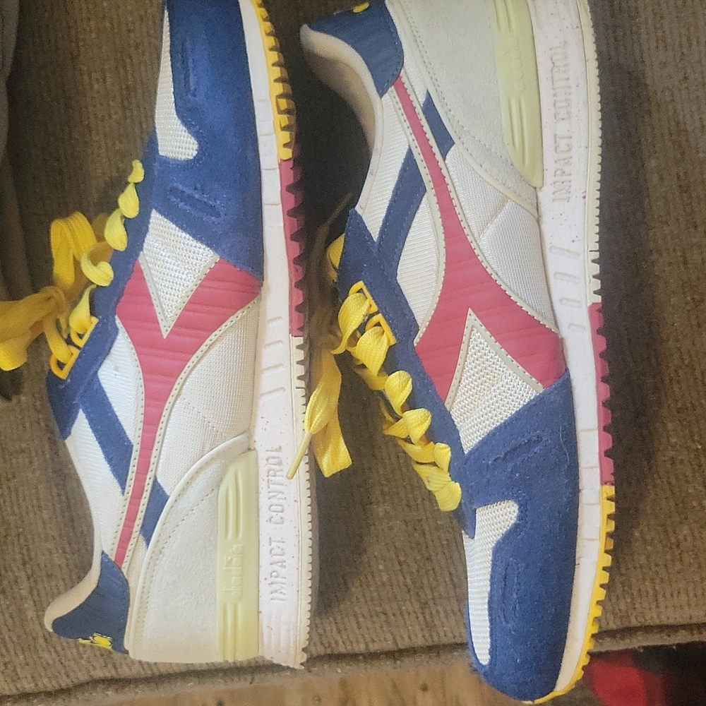 Diadora men shoe